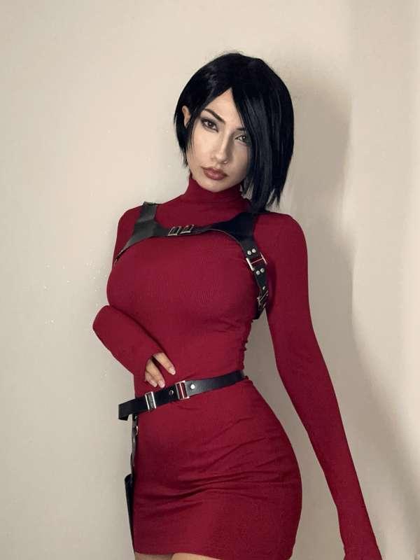 Ada Wong - Resident Evil (plus)