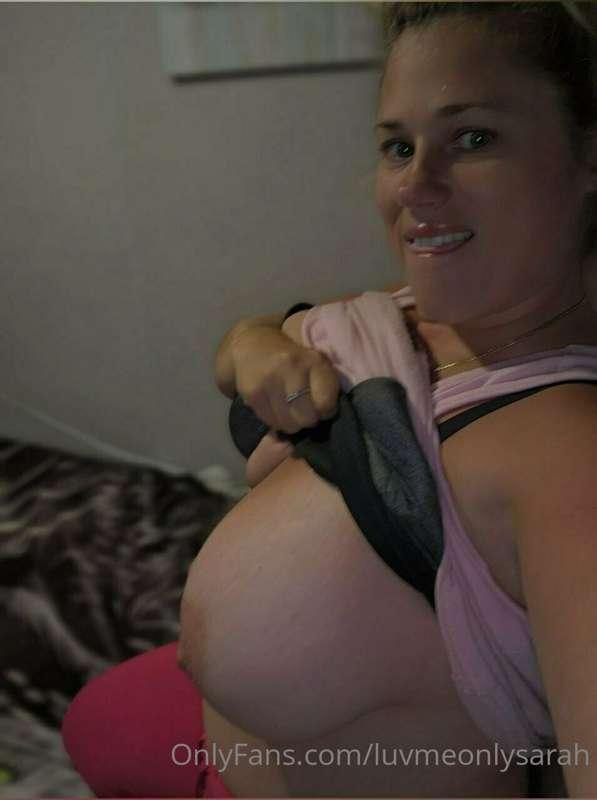 My favorite and most sensitive titty😽