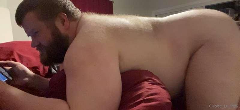 My sexy @solaryn teasing me with day ass.