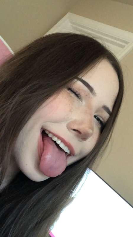 Tongue pt.2 <3