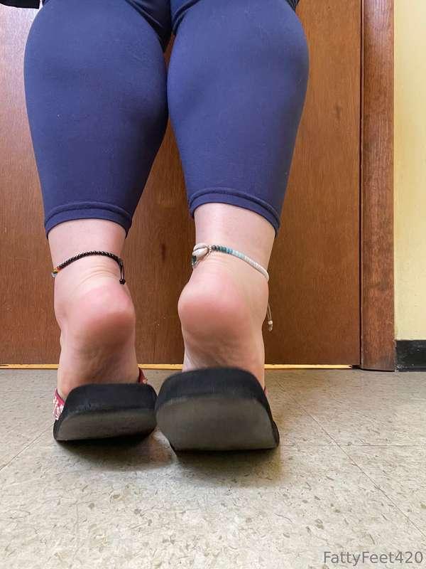 Flip flop Friday ☀️