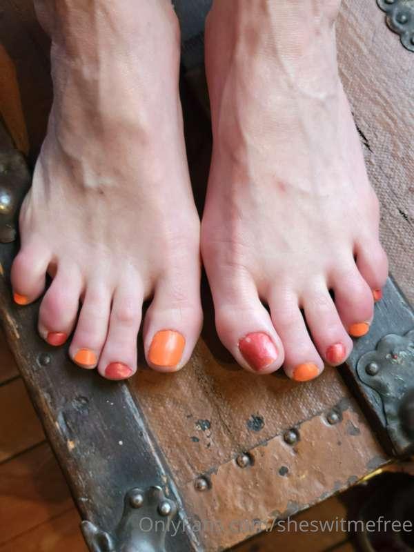 Toes for you guys