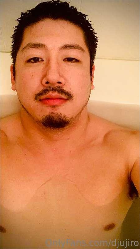 bath time😏