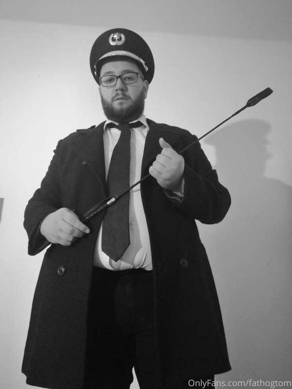 POV of POW captured by an obese military officer