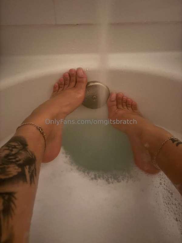 omgitsbratch image #0