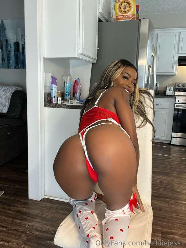 ‼️ First fan to tip $20 will get $2000 in content + my whole..