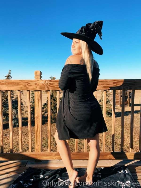 💀🎃🧹