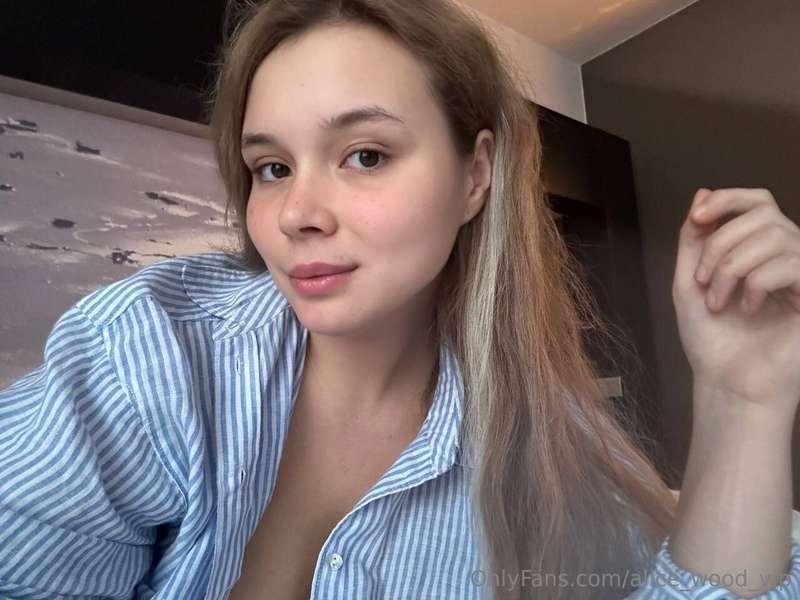 **Thanks to everyone for the congratulations and gifts!🥳🎁 I'..