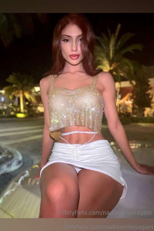 Moonlight + Good company + Food = Everything I needed 🥵🌛🌮🍸