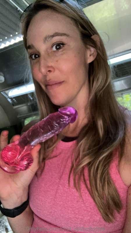 40% OFF for my free followers! I know you wanna see me fill ..