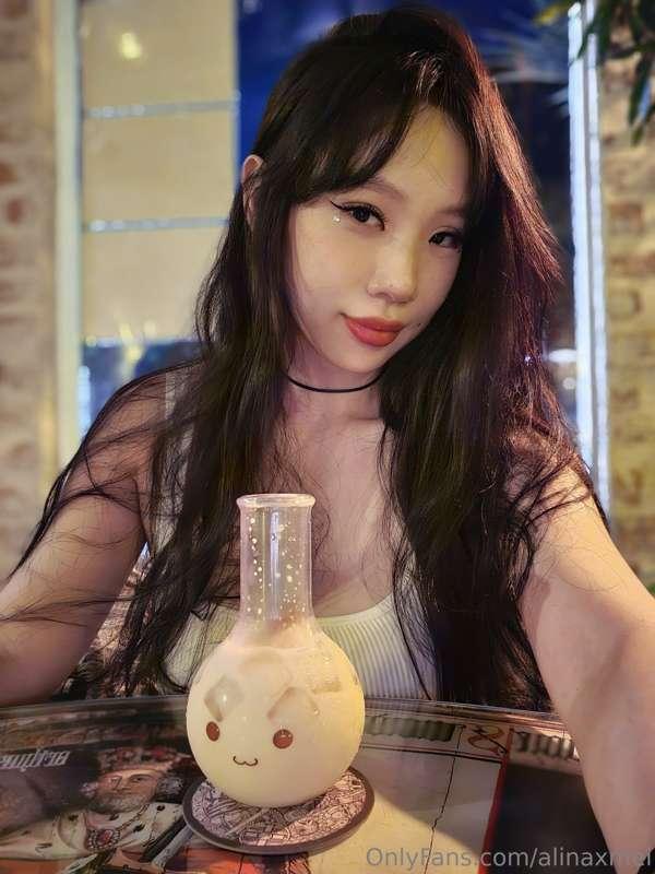 alinaxmei image #0