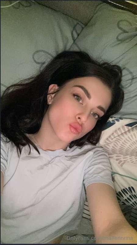 # 𝗙𝗥𝗘𝗘 𝗢𝗡𝗟𝗬 𝗡𝗢𝗪‼️ @x69kayla69x ‼️This juicy baby 💋Really wan..