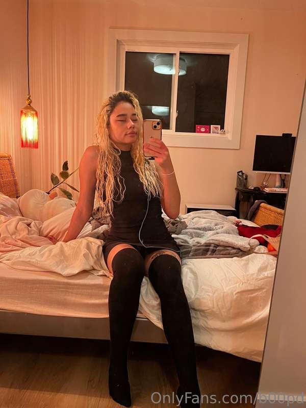 Happy New Year’s eve ! (belated lol) I actually went out for..