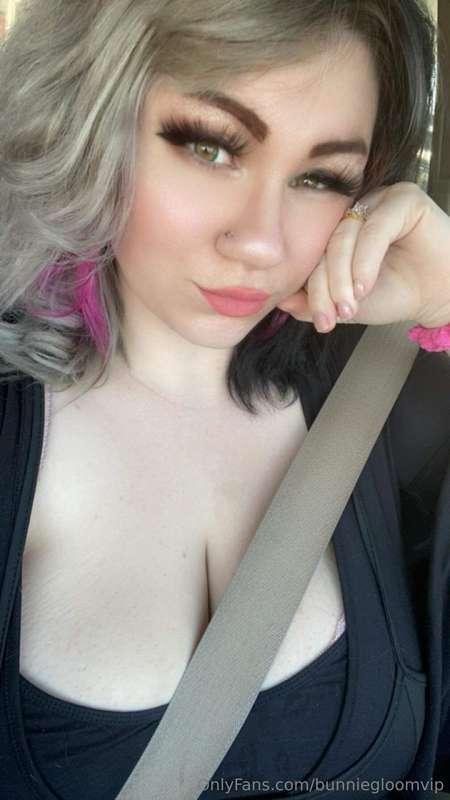 Happy Monday! 🥰