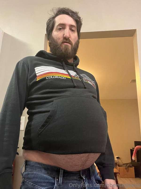Getting ready for hoodie season by growing out of my hoodie.