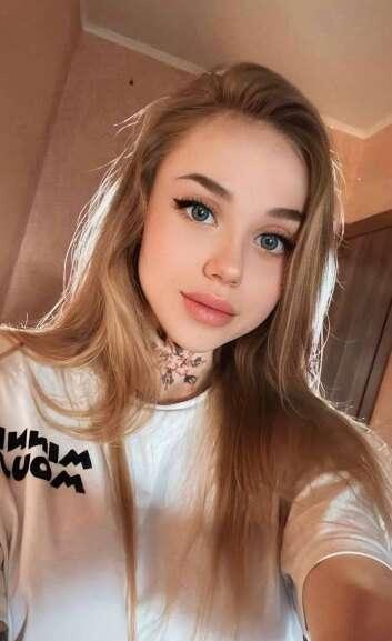 @sexy_ariel 💦💦 I want to look into your eyes and feel your d..