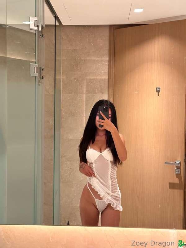 Intense vibes only 💋

Subscribe here 👇 for exclusive content..