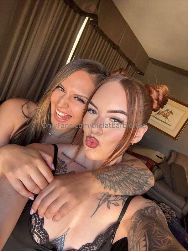 1hr GG live w a baddie🥵-her first ever GG live-titty flash-t..