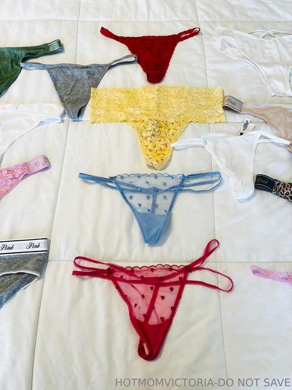 hotmomvictoria image #0
