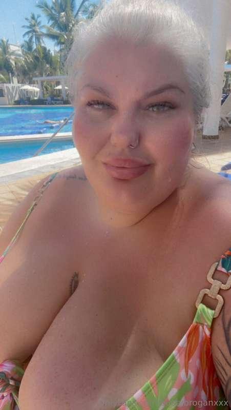 Weather is scorching! Wifi is abit hit & miss so most posts ..