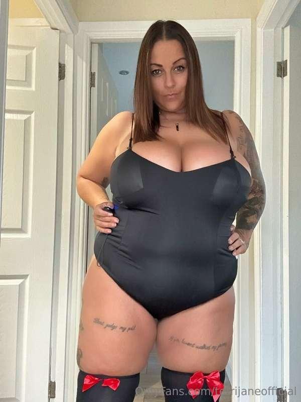 terrijaneofficial image #6