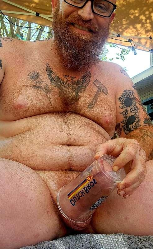 Someone wanna grab me an iced coffee? I'm out....