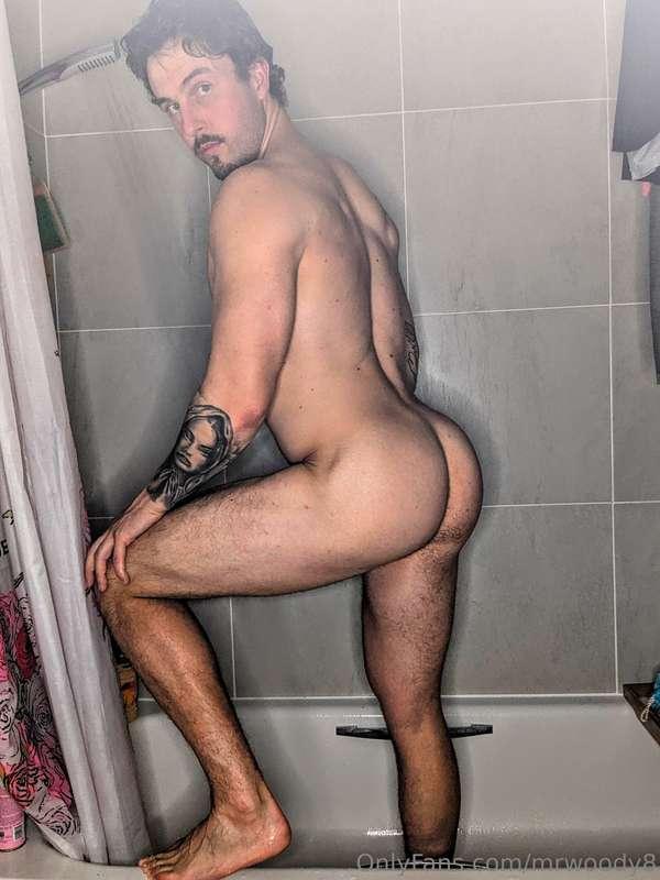 Who's horny today ? 🍆😈😜💦