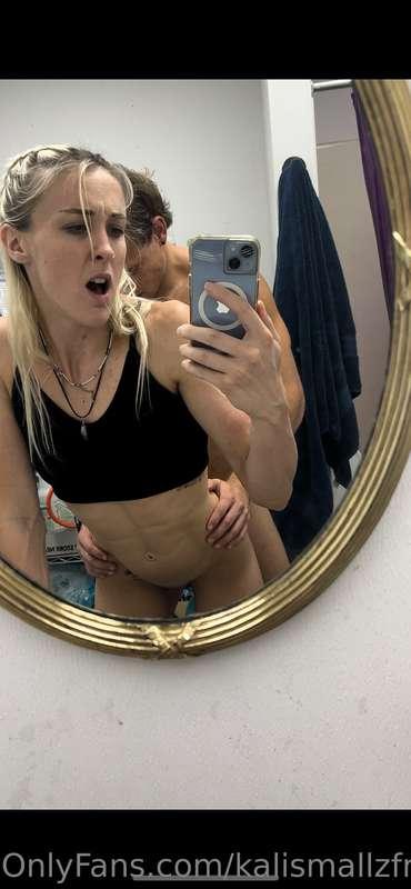 Sneaky POV Anal Sex 🍑💦 at our gym in the private bathroom 🫣 ..