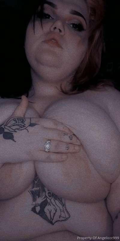 Tomorrows my birthday. Leave me a sexy tip & l'll bless your..