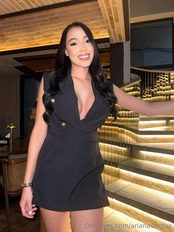 Stepping out like I own the night 🌙👠