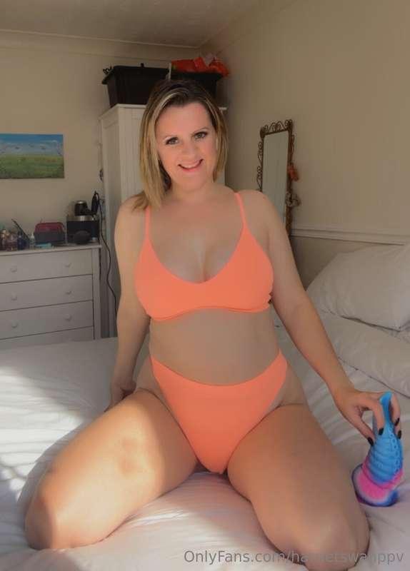 Craving something a little extra? Unlock this set and let yo..