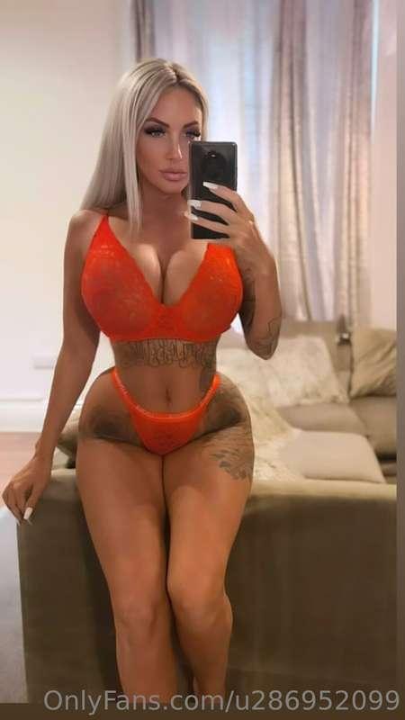 Wanna see more? Slide into my DM’s baby