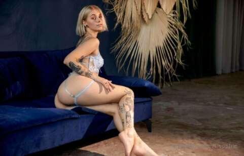 😇@robeen111 18 YO CUTIE😍 GIRL OF YOUR DREAM❤️ 
 SLIP YOUR TO..