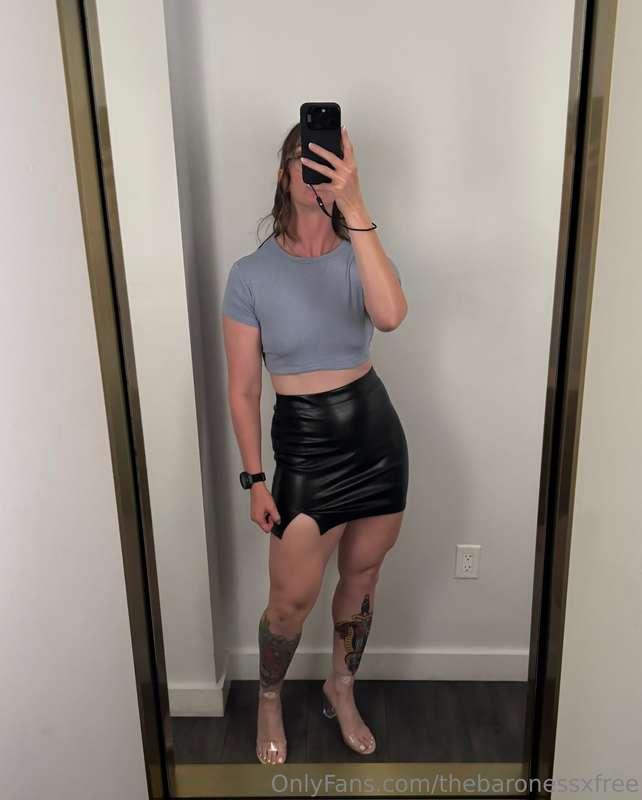 i wore this outfit last night to get drinks, and came back w..