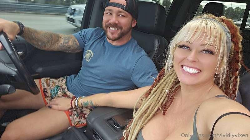 A little carride fun around town with @tony_gunz ...Any gues..