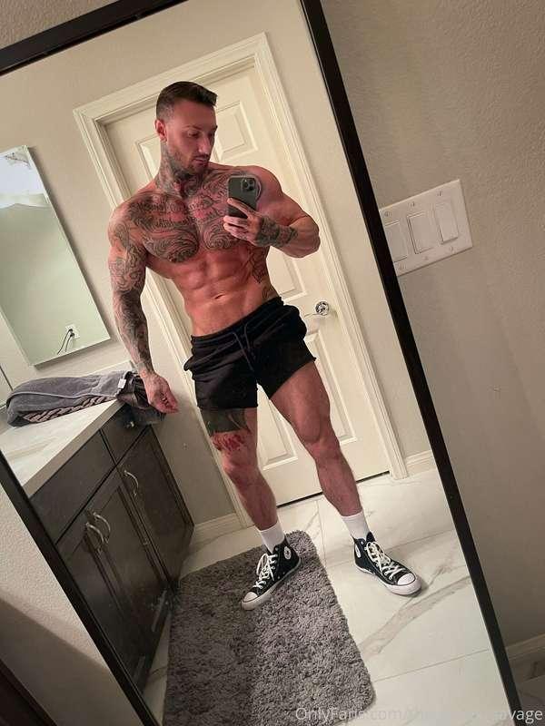 Would you rather receive a a sexy text message or a sexy nud..
