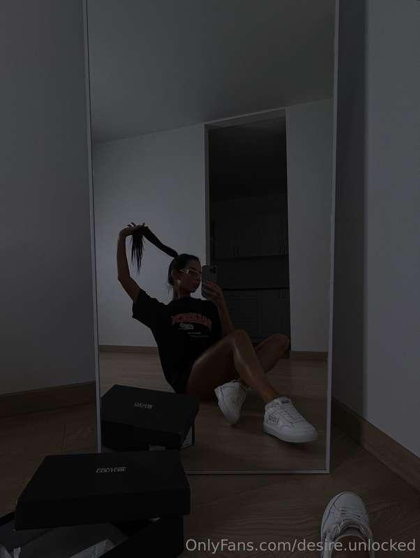 Unboxing mood📦🖤