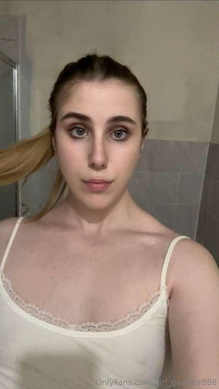 Welcome to your daily dose of heaven~🤍👩‍🦳
