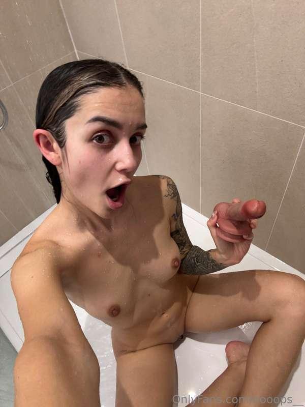 I think my pussy is ready for this dildo, it's too wet in he..