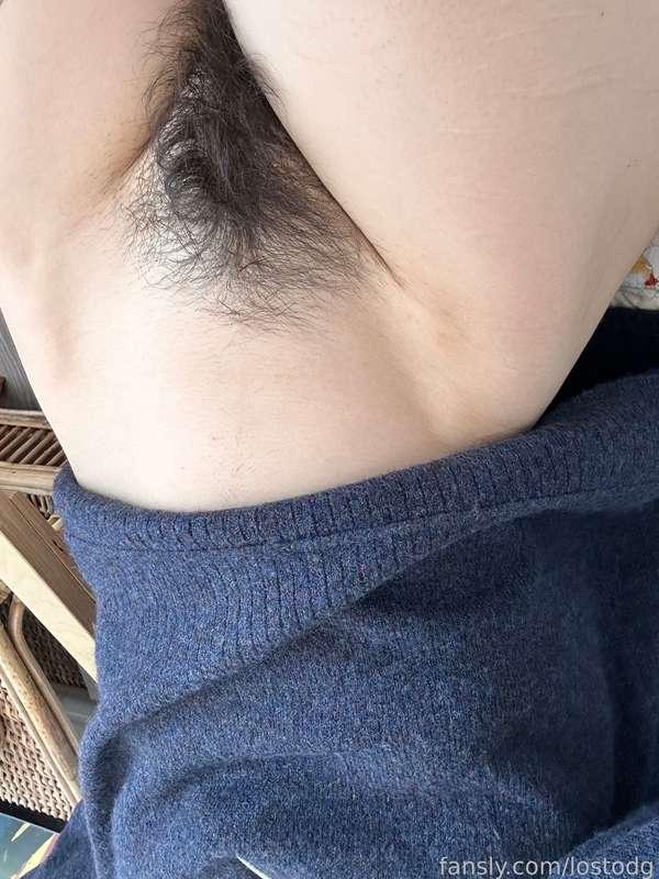 Your pale lover😇

#fyp #fatpussy #hairy #bigpussy #labia #pussylips #bush #hugepussy #biglips #bigpussylips #hairypussy #meatypussy 