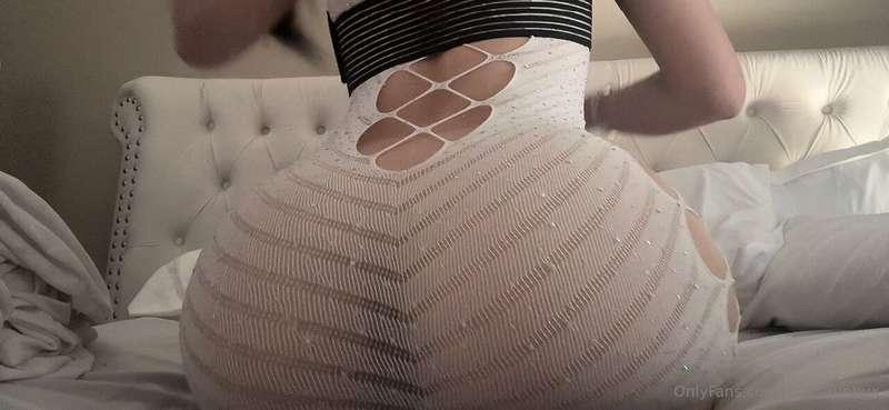Goodmorning :3 want a bite