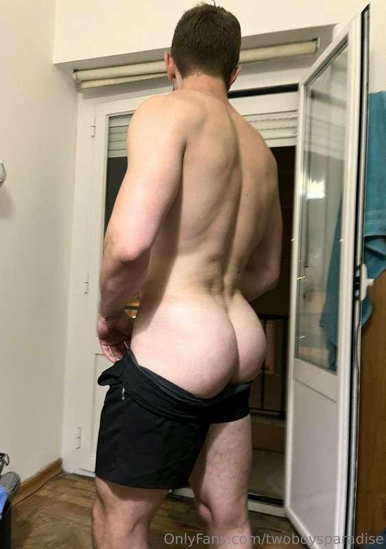 Is it fat enough? 🍑😈