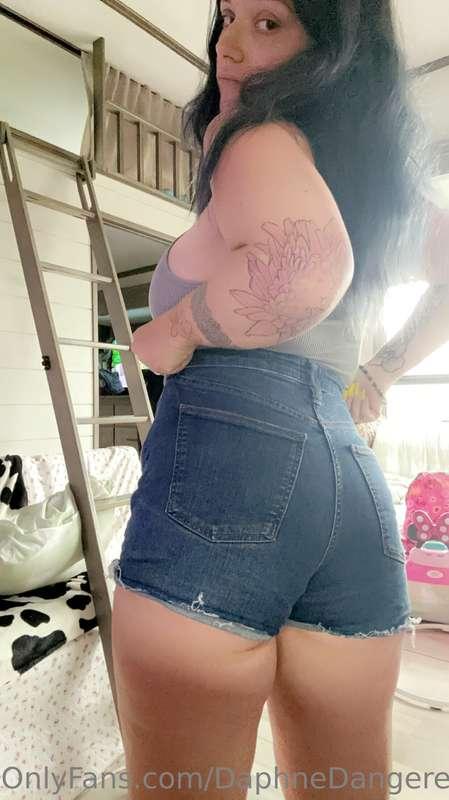 How do I look today? 💖😈💕