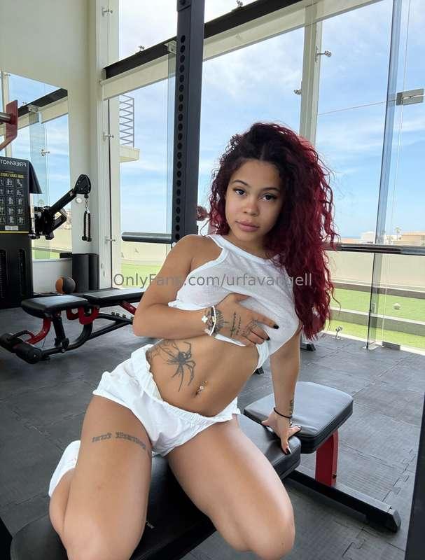 I’m EXXTRA THIRSTY 💦💦💦💜🩷🍼🥛Thirsty Thursday live stream 530PM..