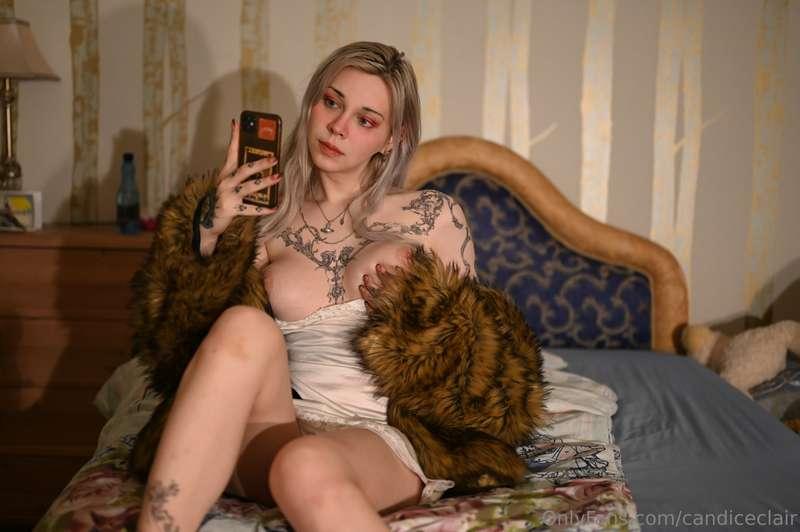 Hi... I was wondering how and where do you watch my photos a..
