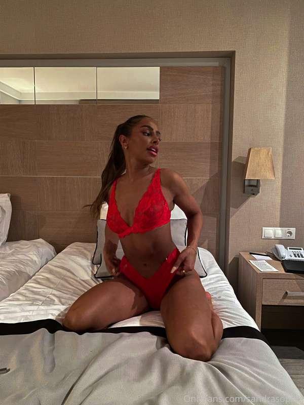 Going go Marbella on Monday. What do you guys wanna see? Com..
