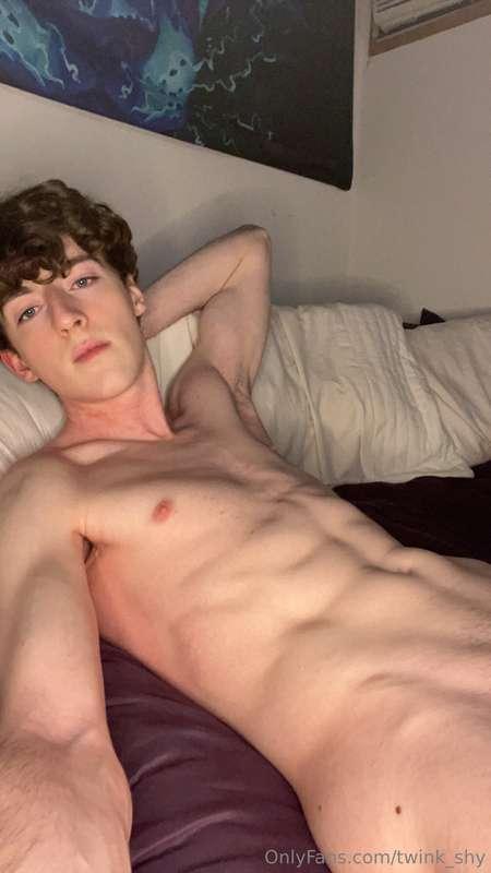 twink_shy image #0