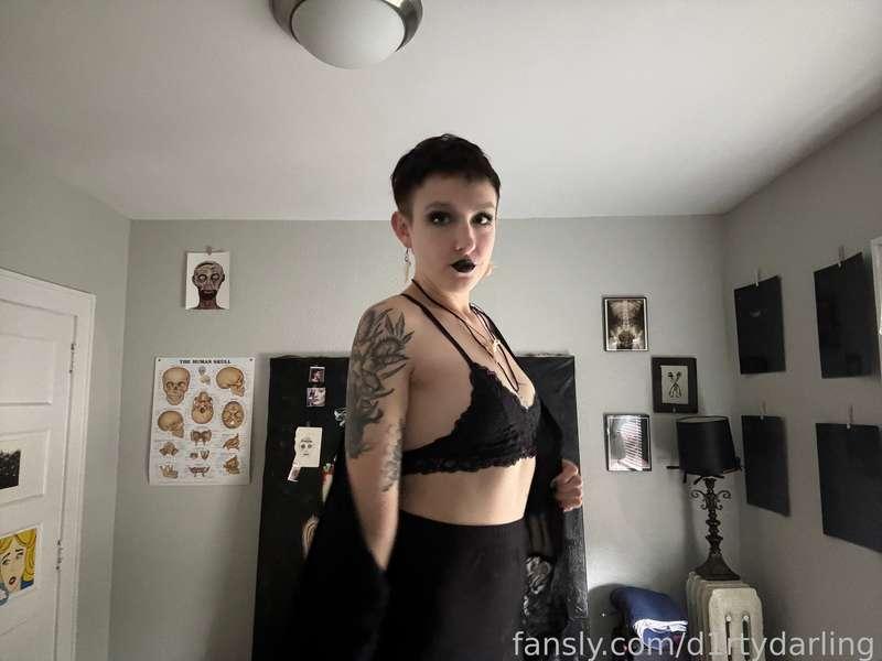 d1rtydarling image #3
