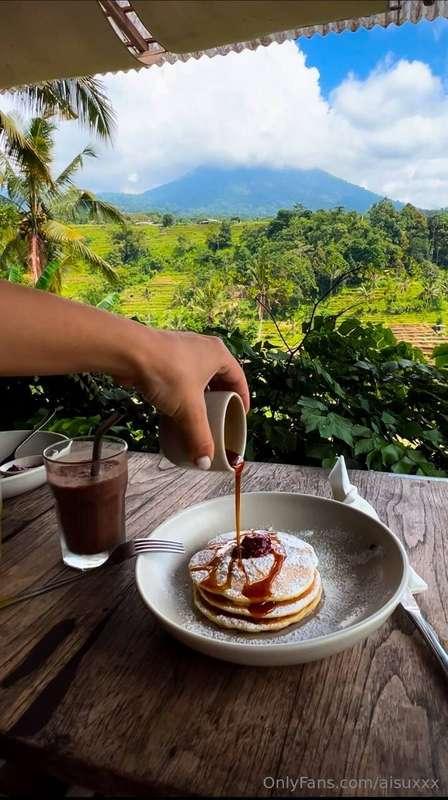 I miss my beautiful and delicious Balinese breakfasts🌮🥞☕🥘