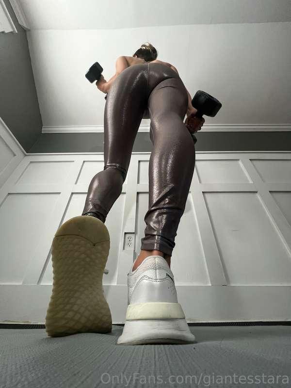 giantesstara image #1